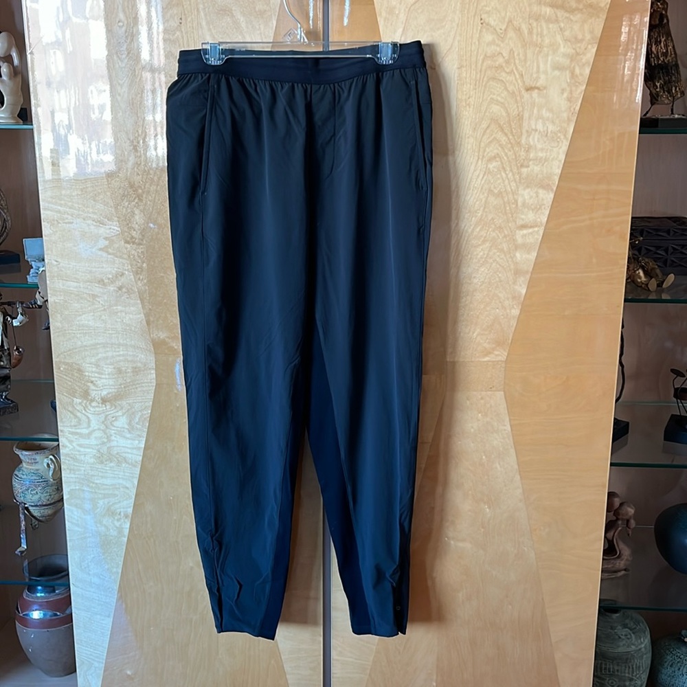Everlane black Joggers